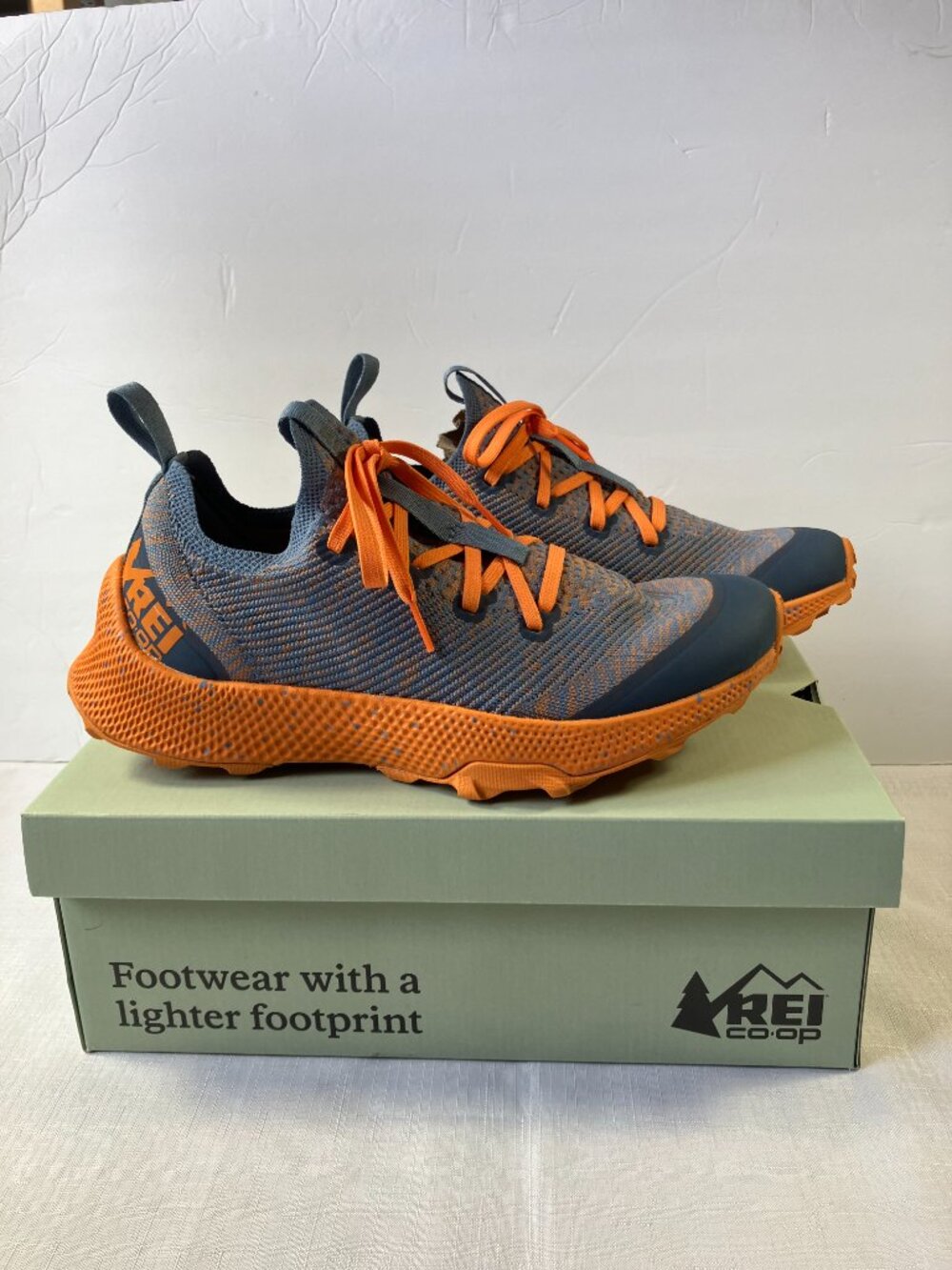 NIB REI Swiftland MT Trail Running Shoes, Lt. Blue, Orange Earth, Mens Sz. 9.5